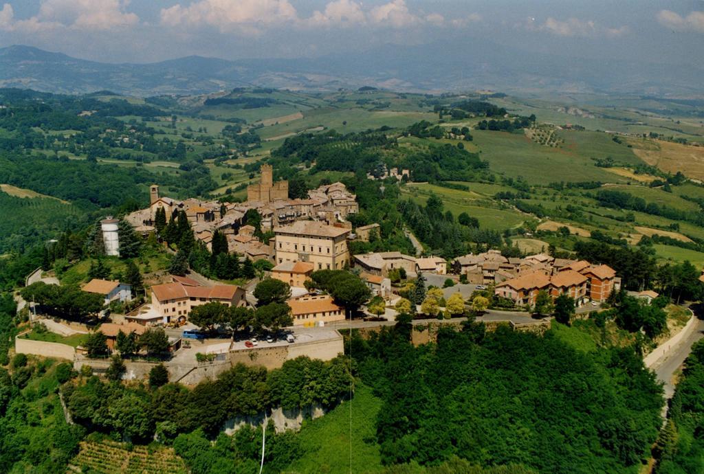 Agriturismo Poggio Porsenna - Con Piscina Villa Proceno Eksteriør bilde
