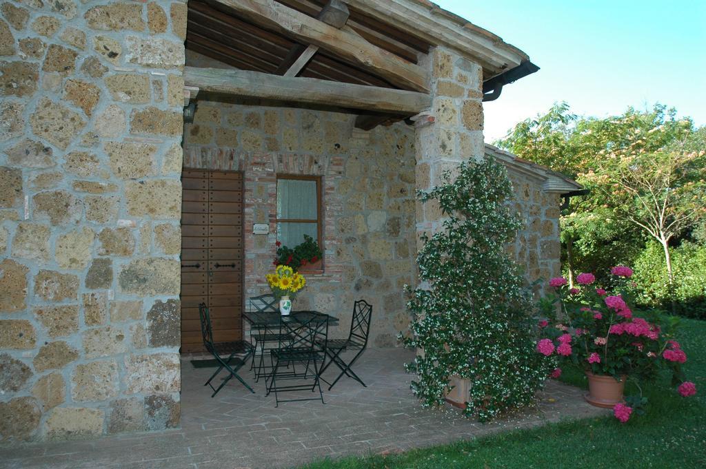 Agriturismo Poggio Porsenna - Con Piscina Villa Proceno Eksteriør bilde