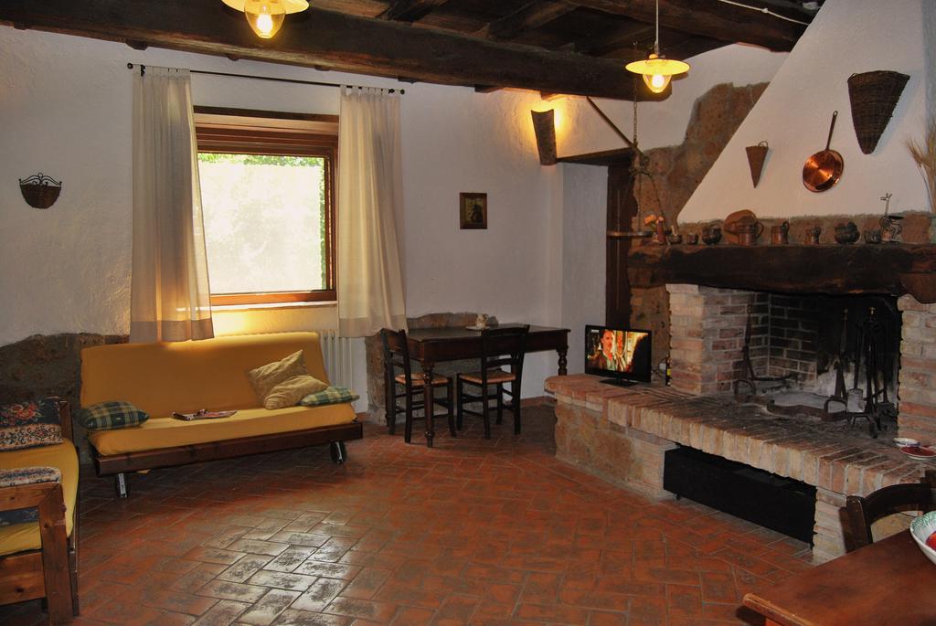 Agriturismo Poggio Porsenna - Con Piscina Villa Proceno Eksteriør bilde